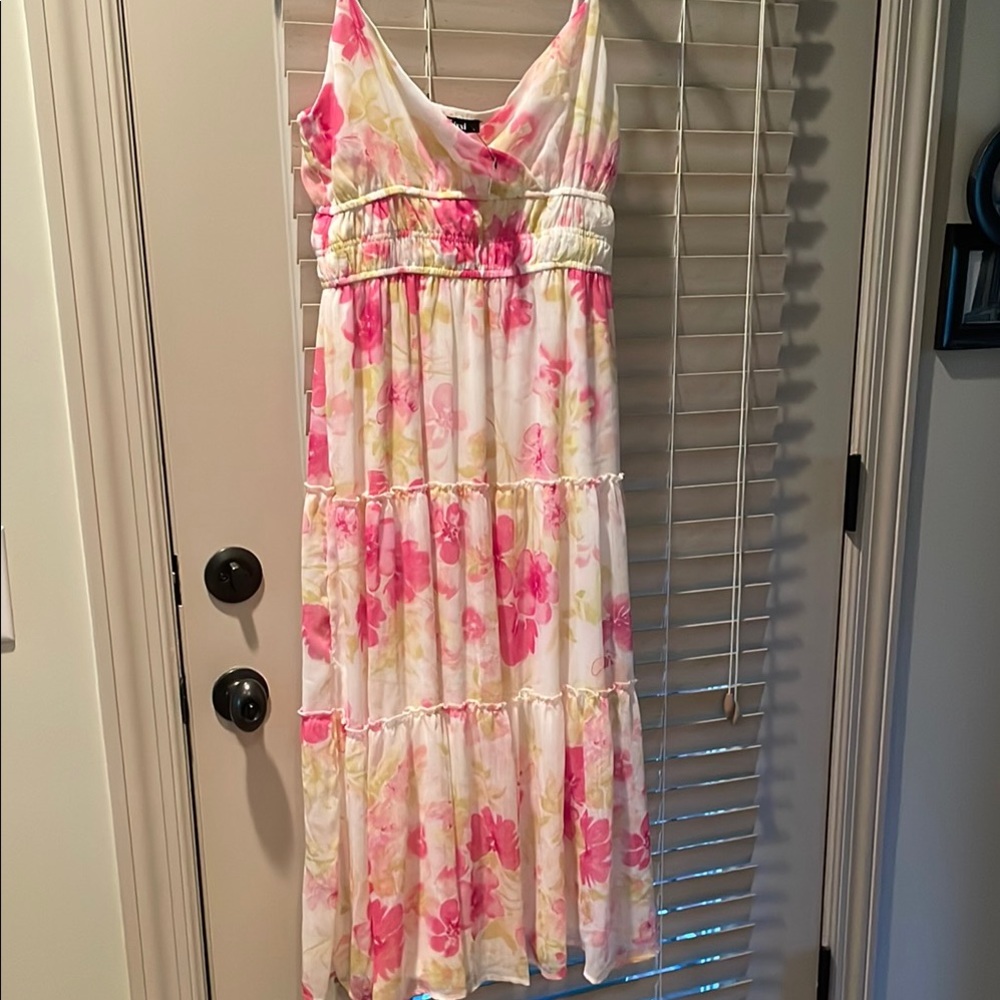 Vibrant Floral Sleeveless Maxi Dress